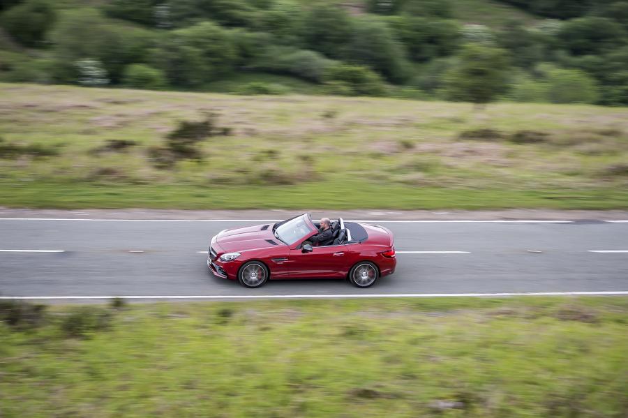  Mercedes-AMG SLC43 2016 года  (UK) (фото 18 из 30)